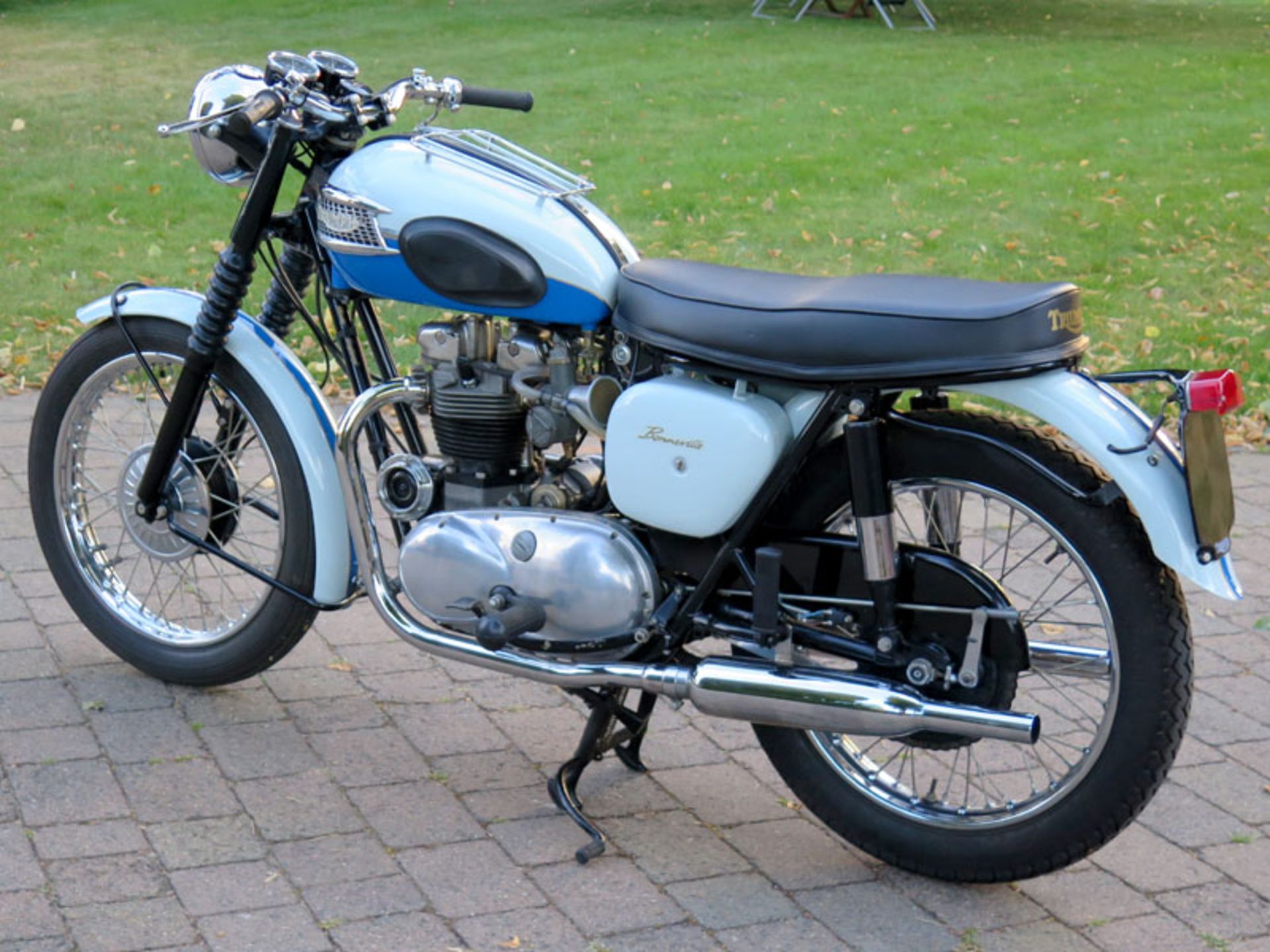 1961 Triumph T120 Bonneville - Image 2 of 5