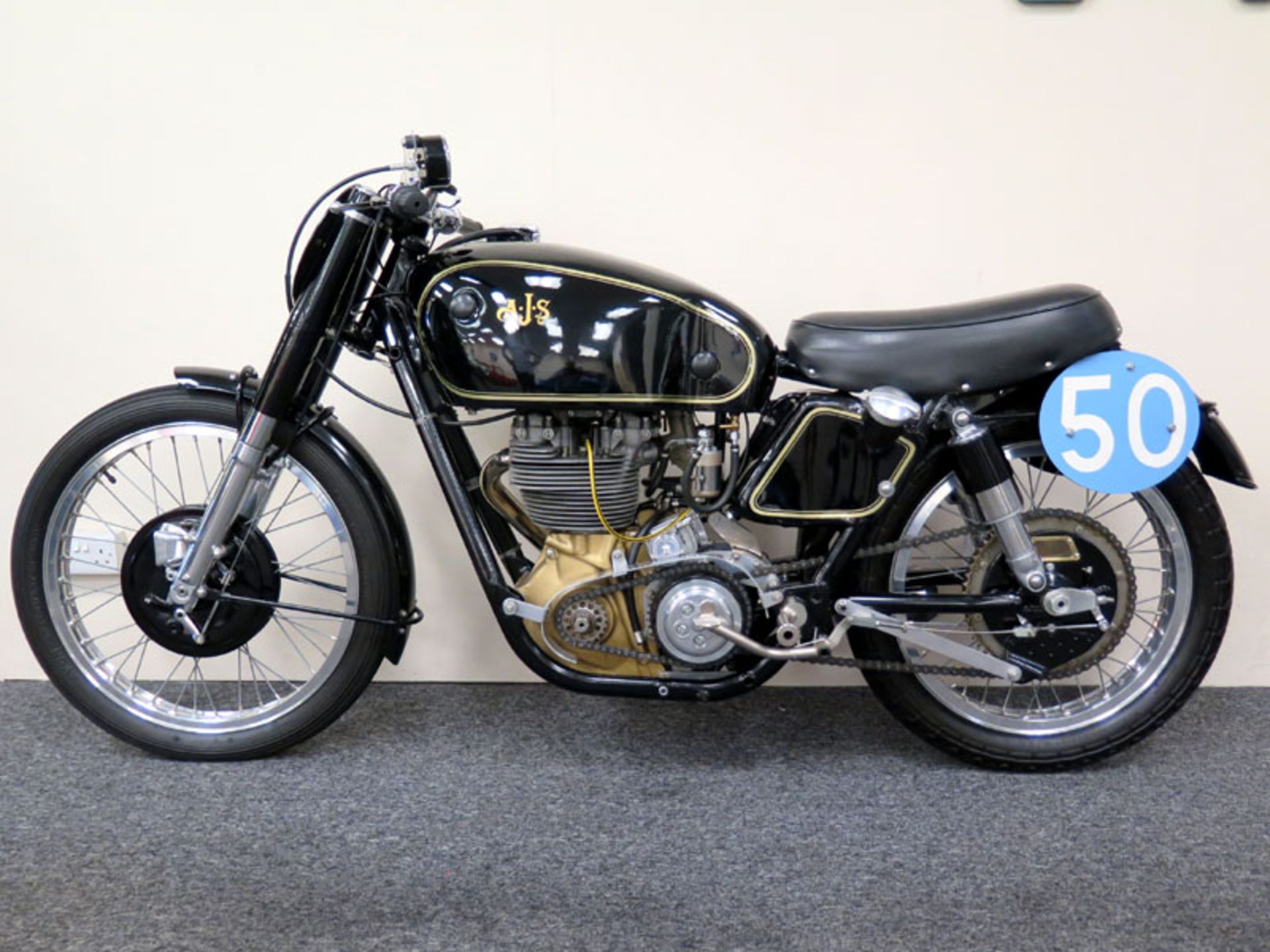 1951 AJS 7R - Image 2 of 7