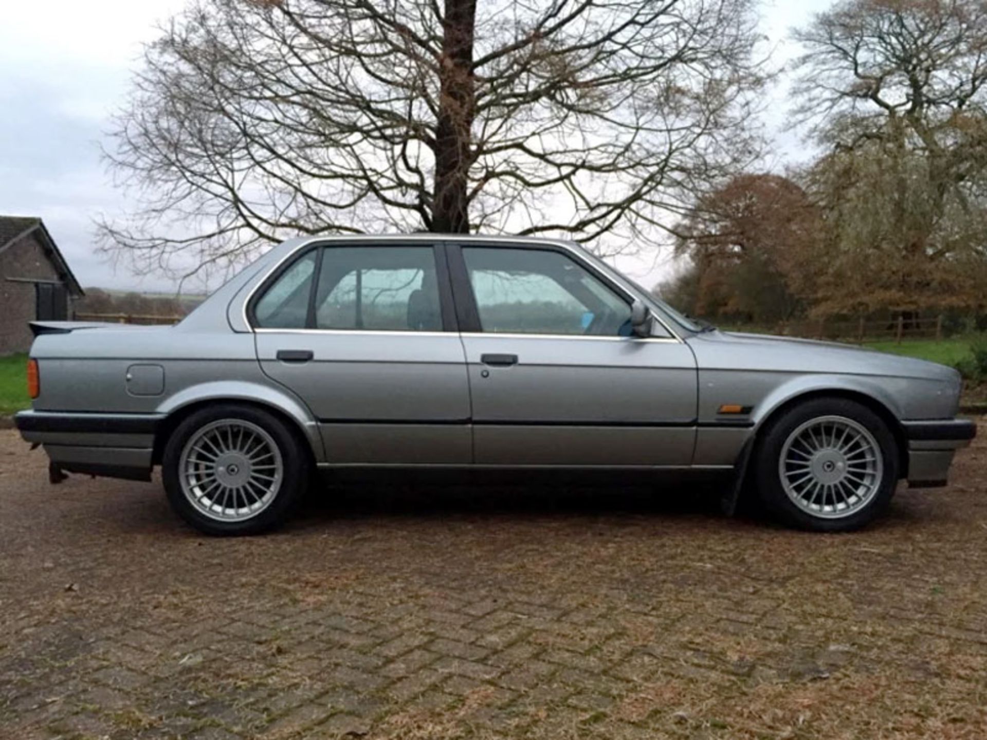 1988 BMW 325i - Image 2 of 5