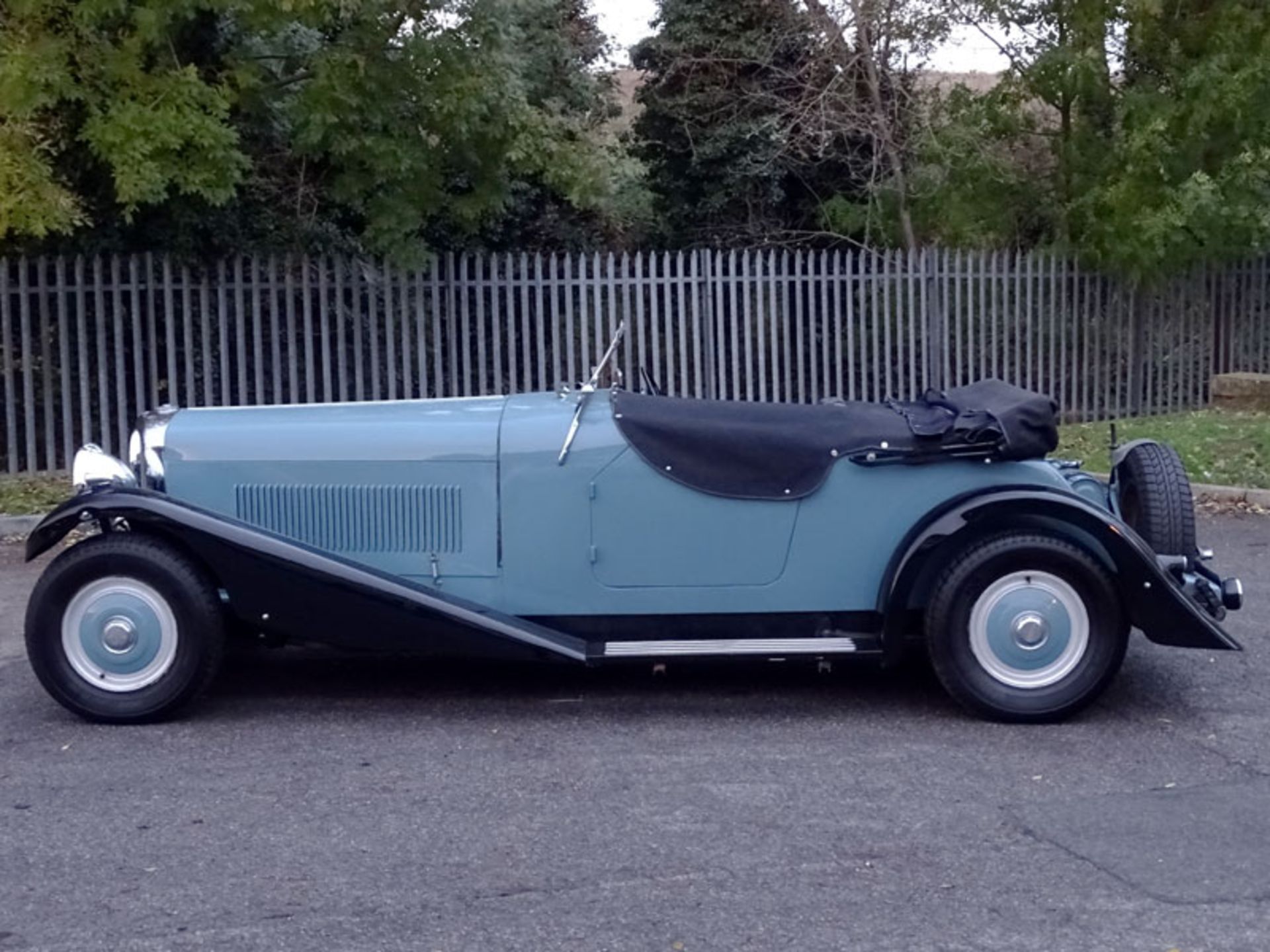 1952 Bentley R-Type Straight-Eight Special 'The Fire Engine' - Image 3 of 8