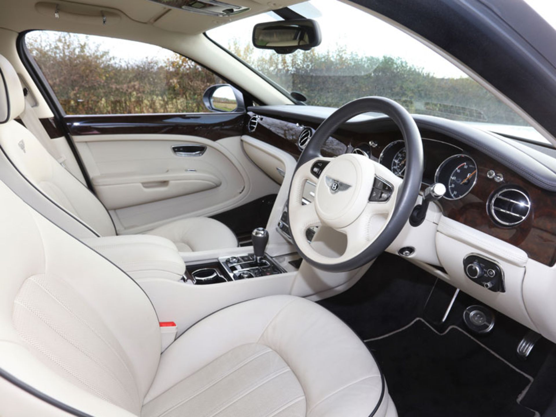 2012 Bentley Mulsanne - Image 5 of 10