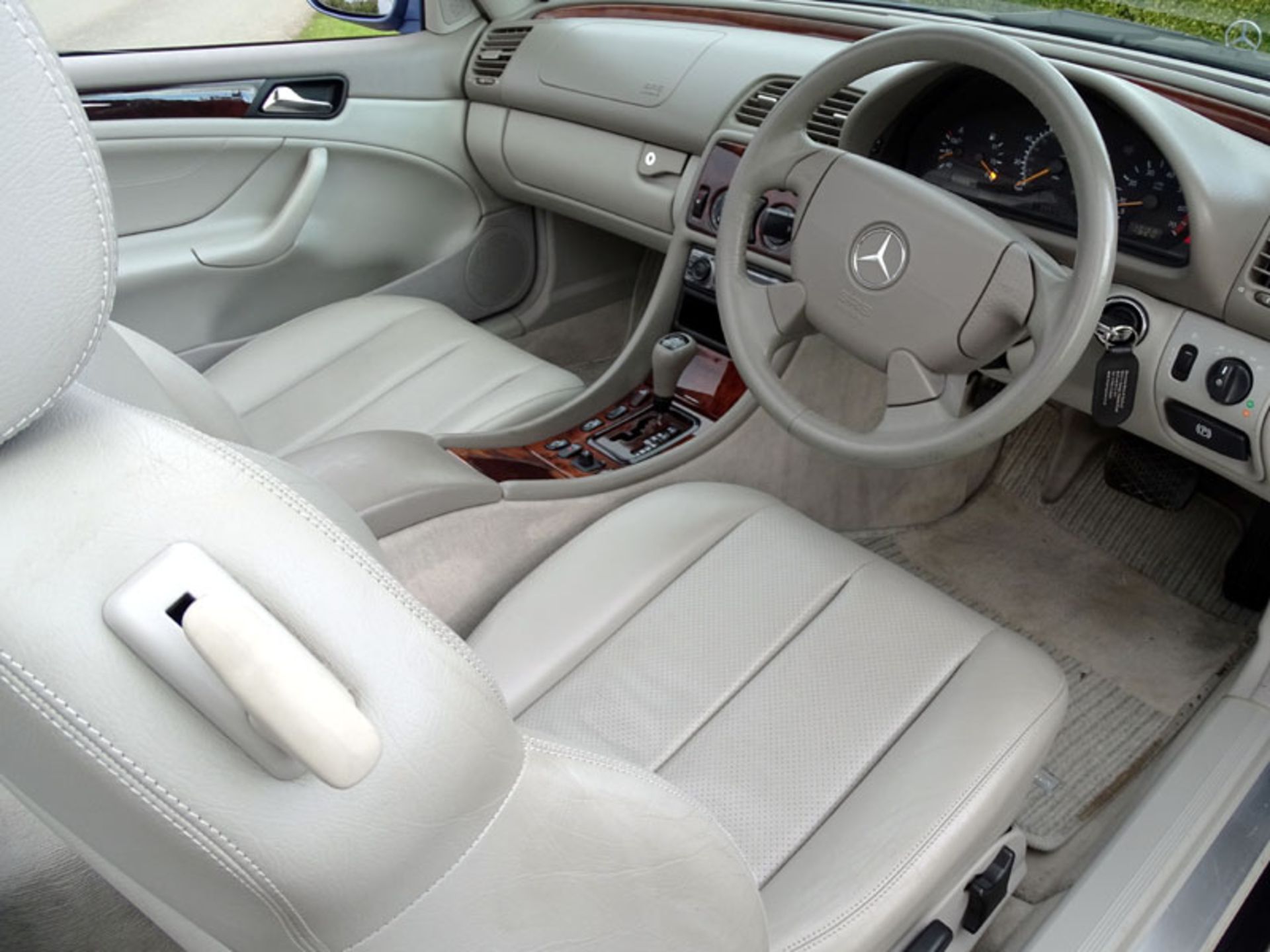 1999 Mercedes-Benz CLK 230 Elegance Kompressor - Image 4 of 7