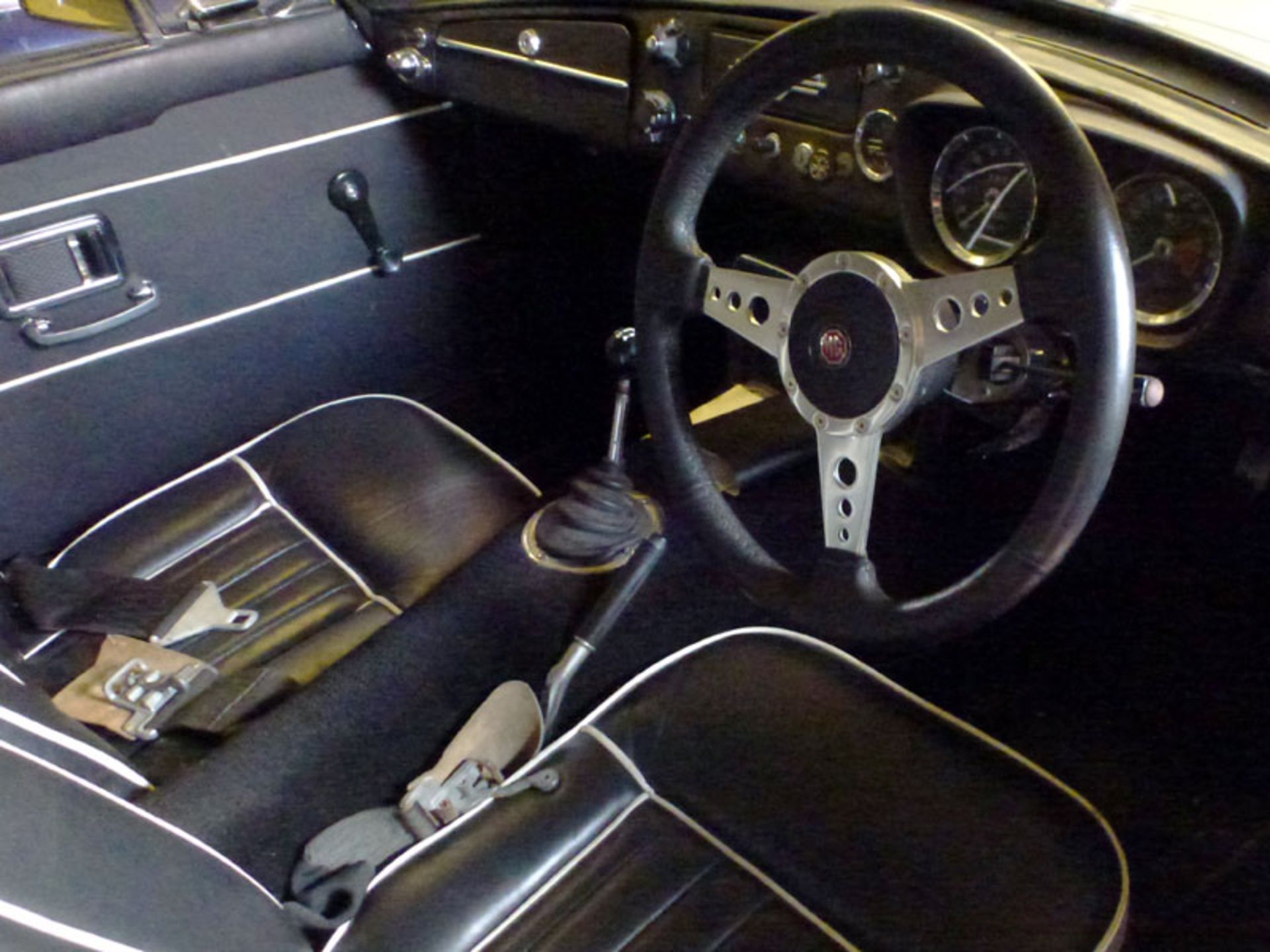1968 MG C GT - Image 3 of 4