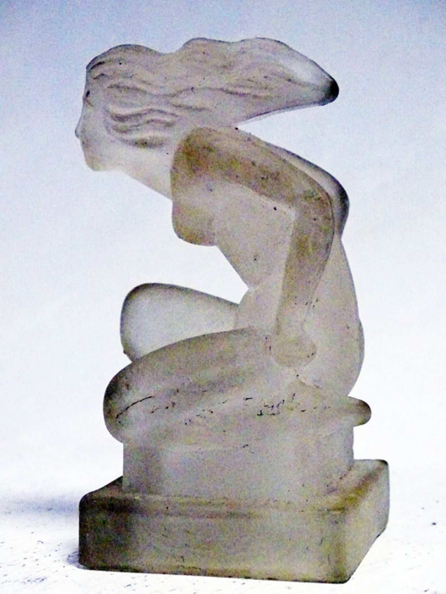 Kneeling Nude' Glass Accessory Mascot by Red Ashay, c1920s - Image 2 of 4