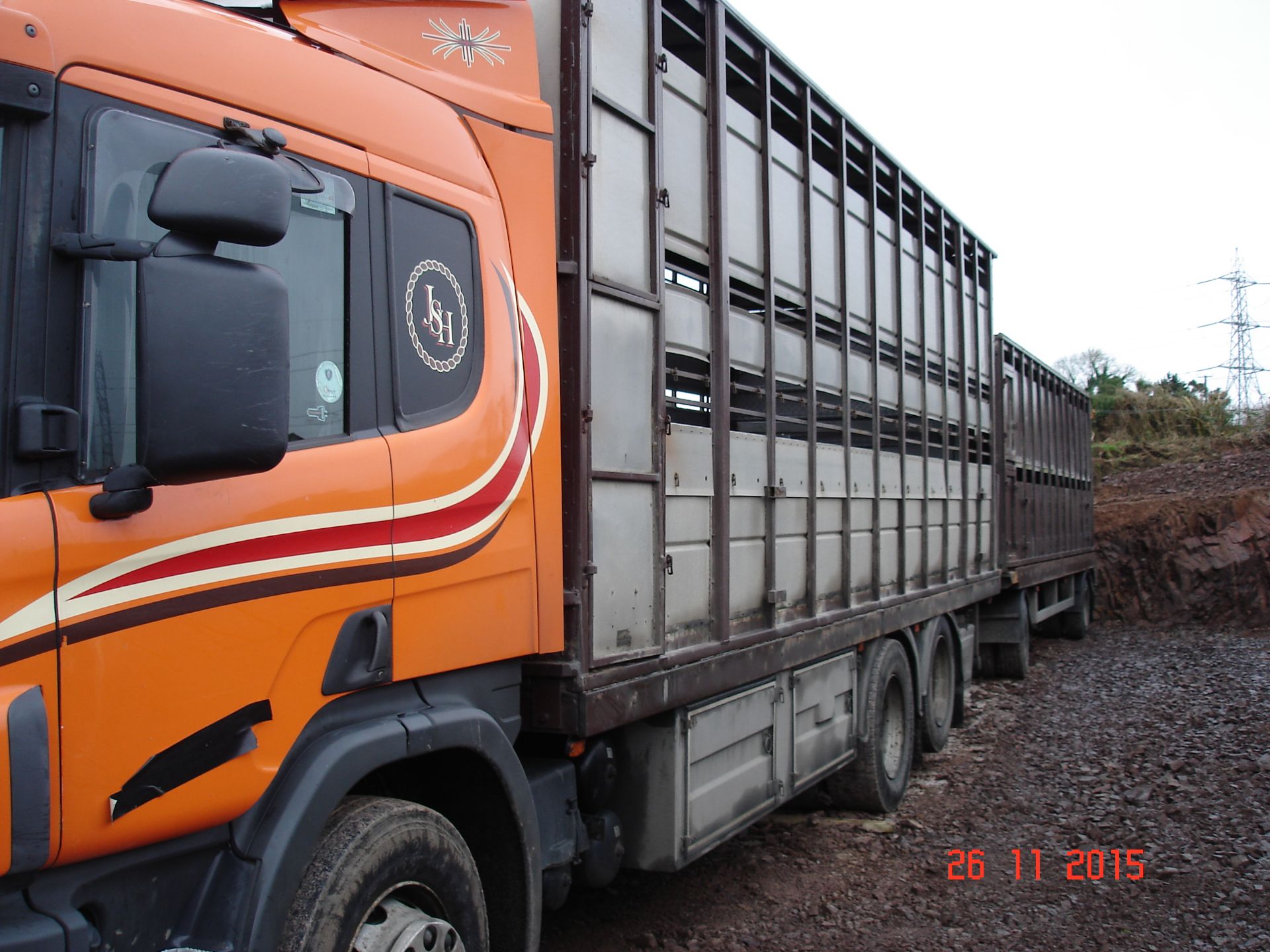 2005 Scania 114L (380) 6 x 2 sleeper cab c/w Houghton doubledeck livestock body & Doubledeck trailer - Image 3 of 10