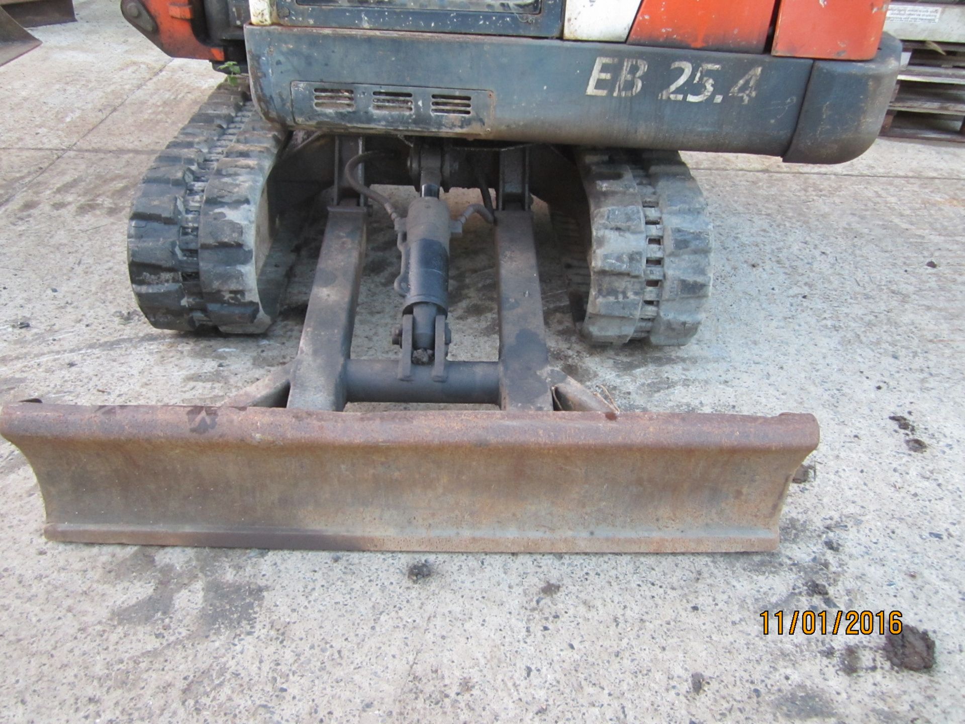 1995 Pel Job EB 25.4 rubber tracked Mini digger c/w blade & digging bucket - Image 5 of 12