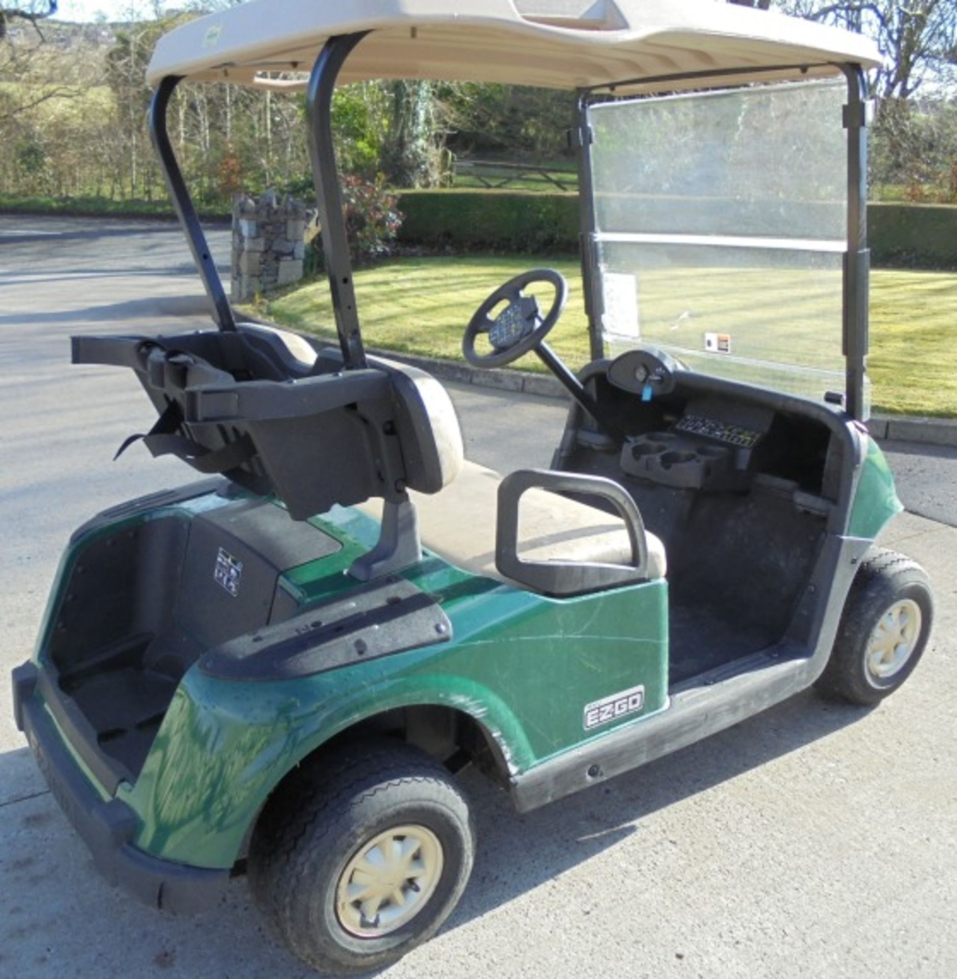 2012 E-Z-Go RXV Electric Golf Cart - Image 3 of 6