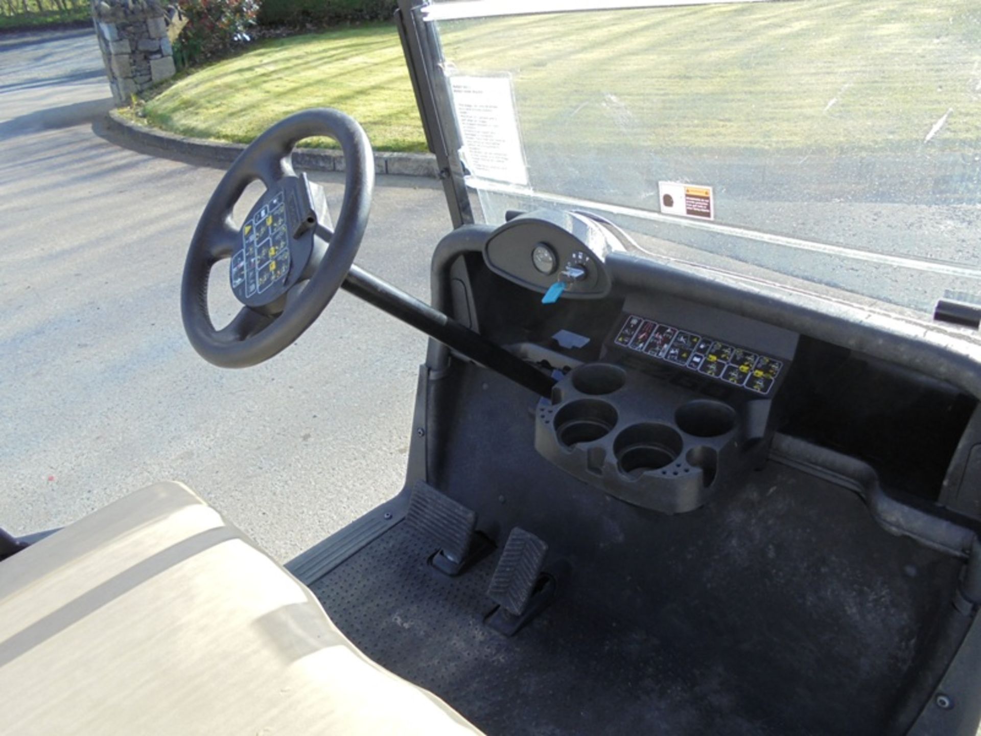 2012 E-Z-Go RXV Electric Golf Cart - Image 5 of 6