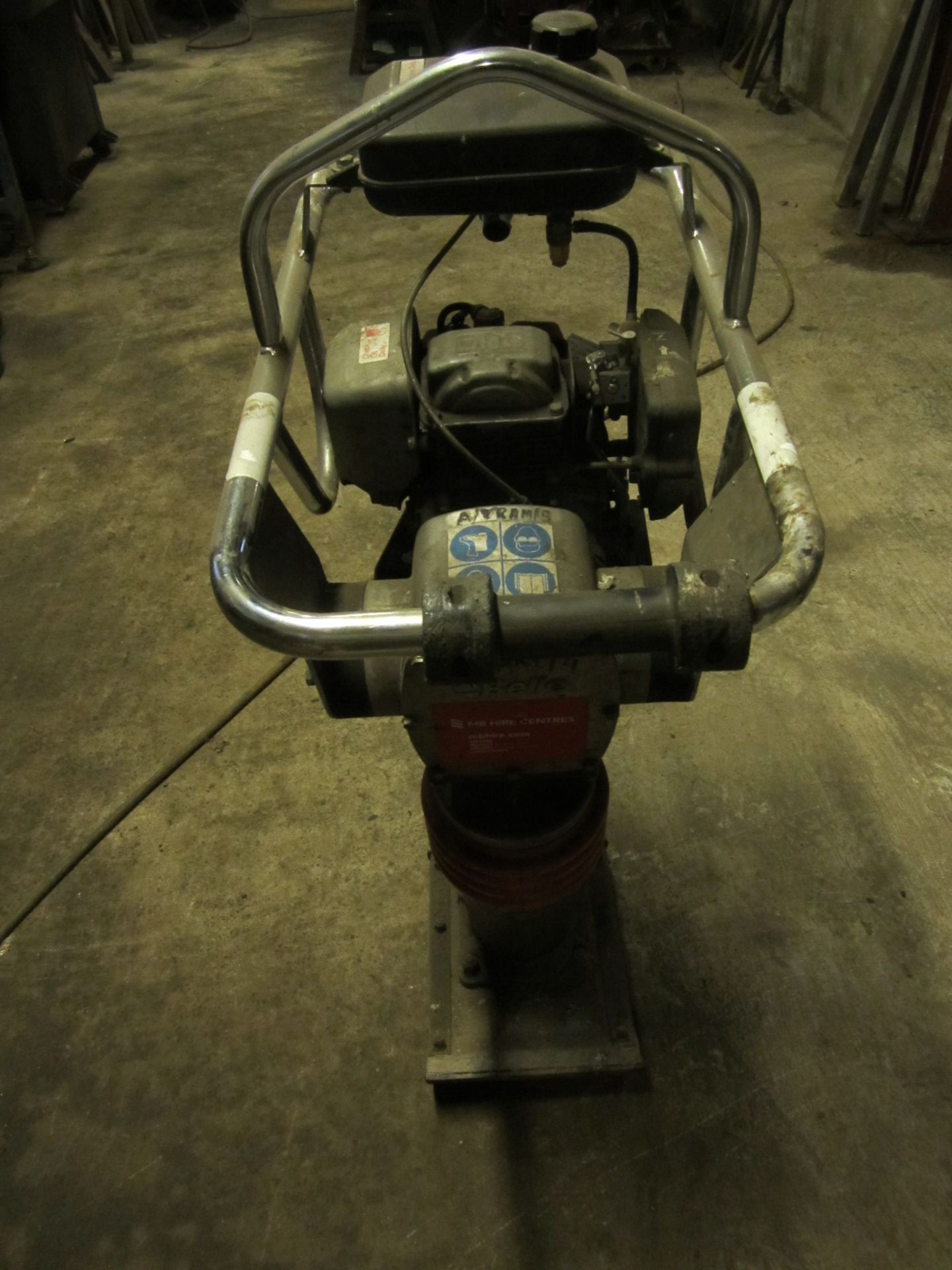 Bell RT50 4 stroke trench rammer - Image 4 of 4