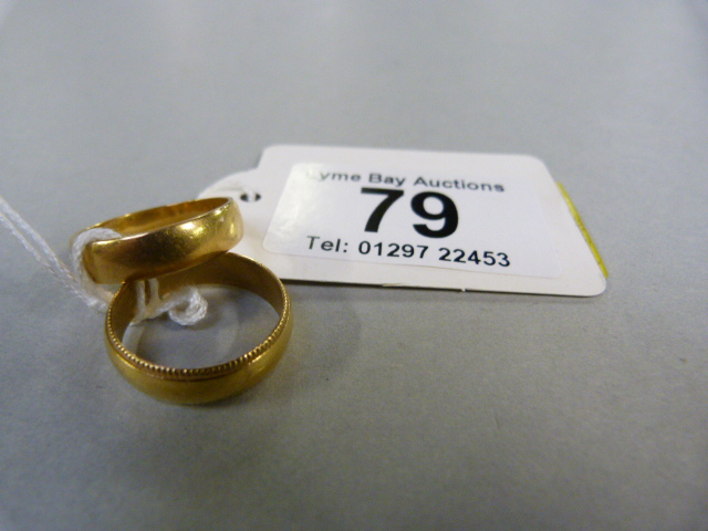 2 X 22ct gold hallmarked wedding bands - Image 2 of 2