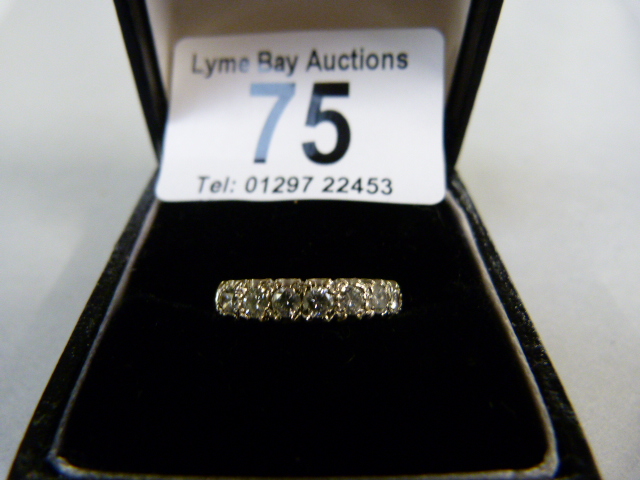 9ct 7 Stone diamond ring