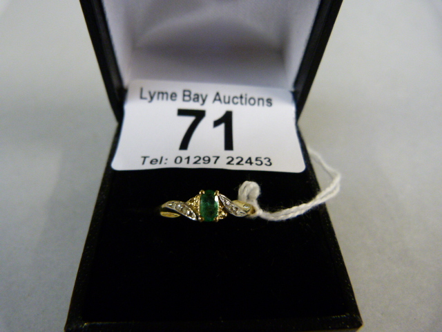 9ct Gold emerald Ring