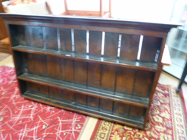 An antique elm hanging dresser top - Image 8 of 8