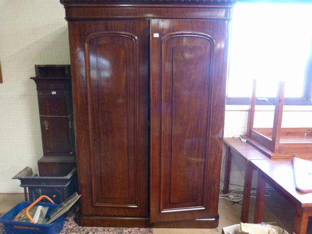 A Victorian mahogany double wardrobe - Image 8 of 9