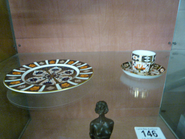 A Royal crown derby Imari pattern plate and cup and saucer - Image 7 of 17