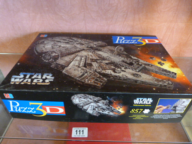 A 3D puzzle of "Star Wars" The Millennium Falcon - Image 4 of 10