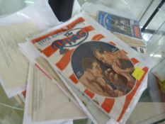 A quantity of vintage boxing magazines