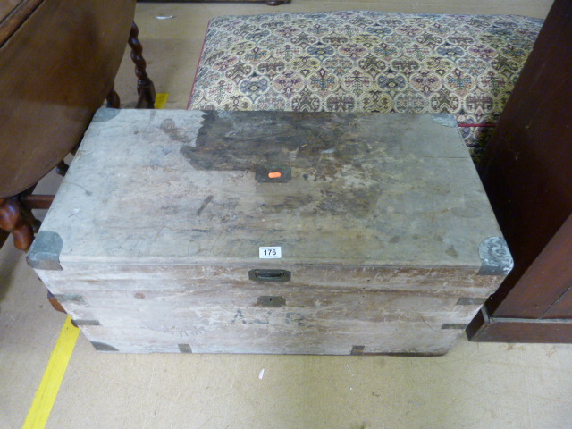 A 19th century Camplyorwood trunk - Image 8 of 9