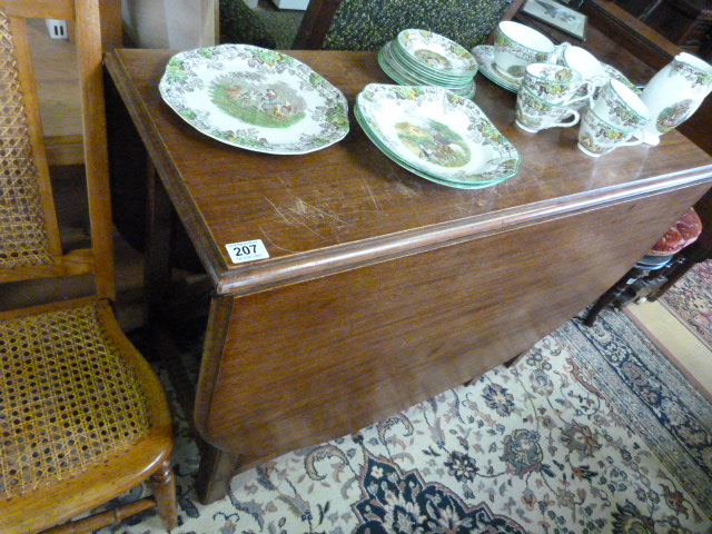 Mahogany drop leaf table