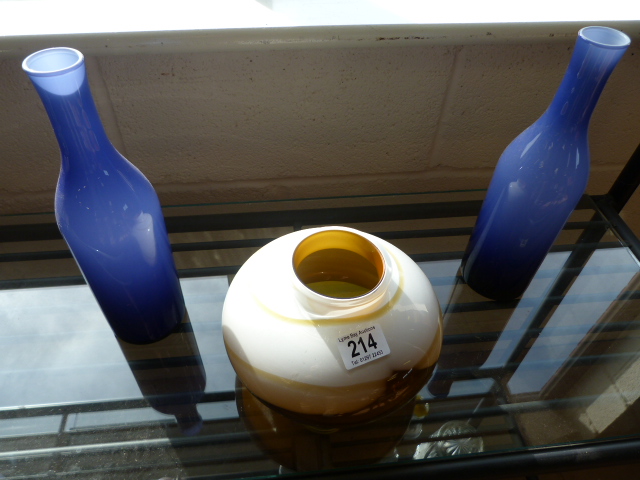 Modern glass vase and 2 blue bottles - Image 3 of 3