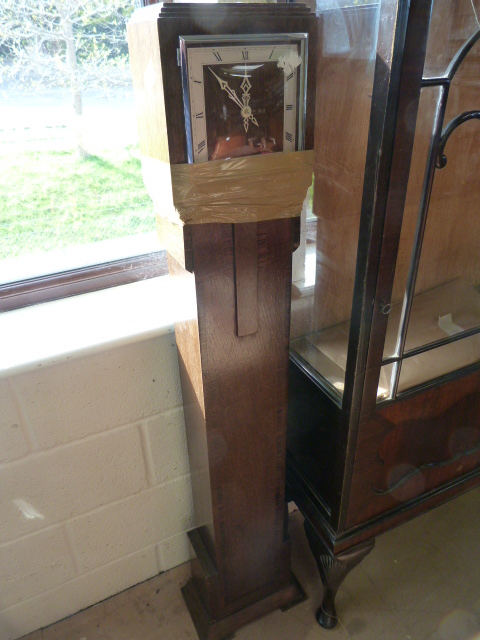 An oak grandmother clock - Image 2 of 3