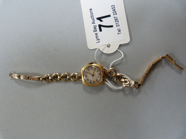 Ladies 9ct watch with 9 ct strap - Image 3 of 3