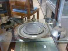 Quantity of various pewter, BM etc. including a small plate circa 1660