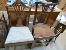 2 antiques country chairs