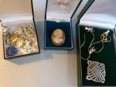 A quantity of silver jewellery, a Liberty pewter brooch, a cameo and two other pieces