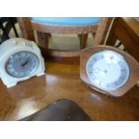 A Smiths art deco Bakelite mantle clock and a Metamec retro clock