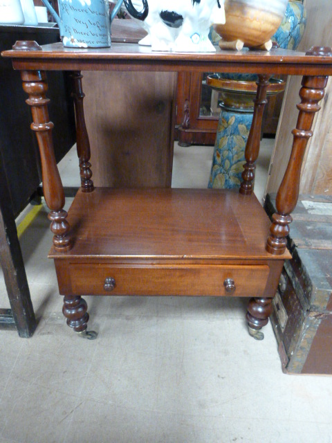 A Mahogany whatnot with drawer under - Image 3 of 3