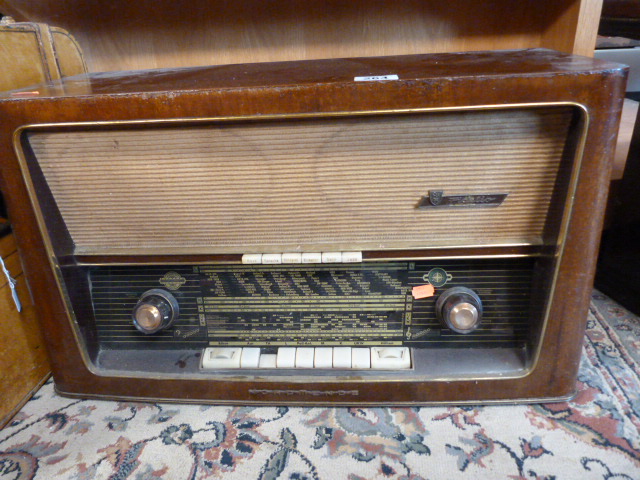 A Nordmende vintage radio - Image 5 of 5