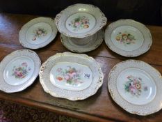 Wedgwood pearl part dessert service