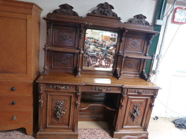 A large breakfront dresser with mirrored back - Image 2 of 3