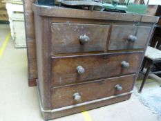 A mahogany chest of 4 drawers A/F