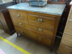 A chest of 4 drawers