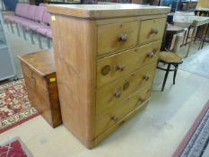 Victorian pine chest of drawers