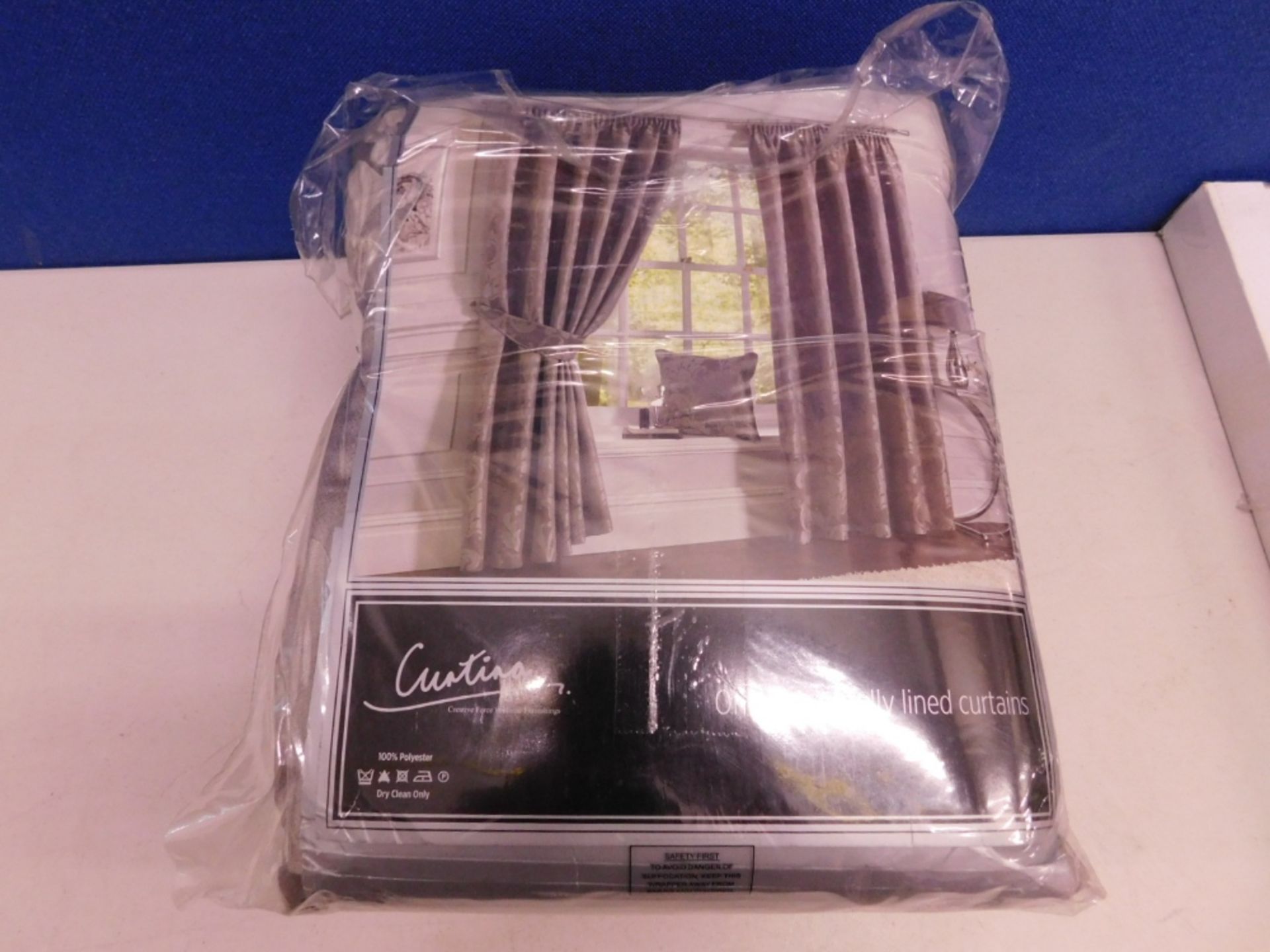 1 BAGGED CURTINA LUXURY CURTAINS 90"x 108" RRP £149.99