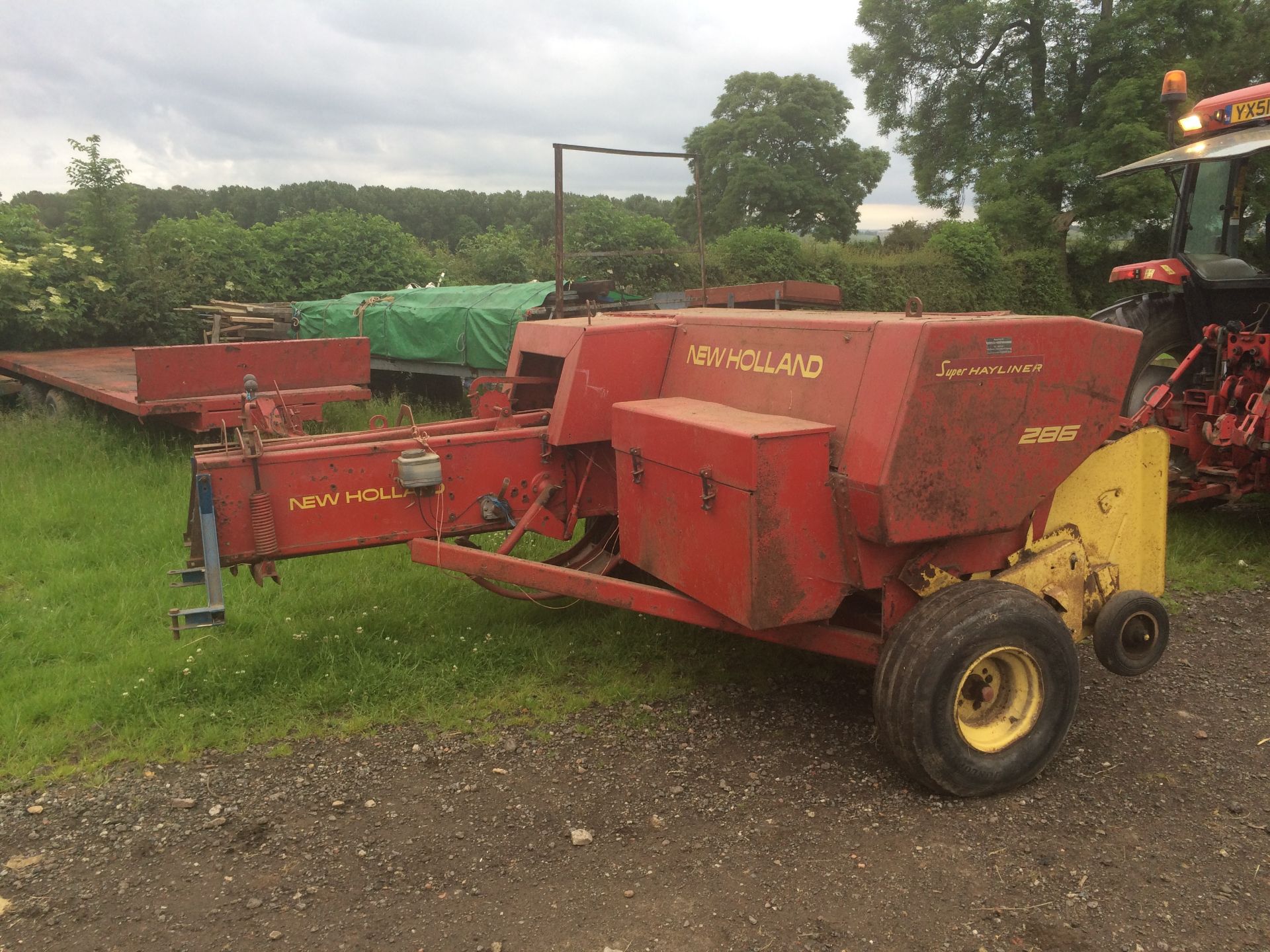 New Holland 276 Super Hayliner Conventional Baler - Image 3 of 3