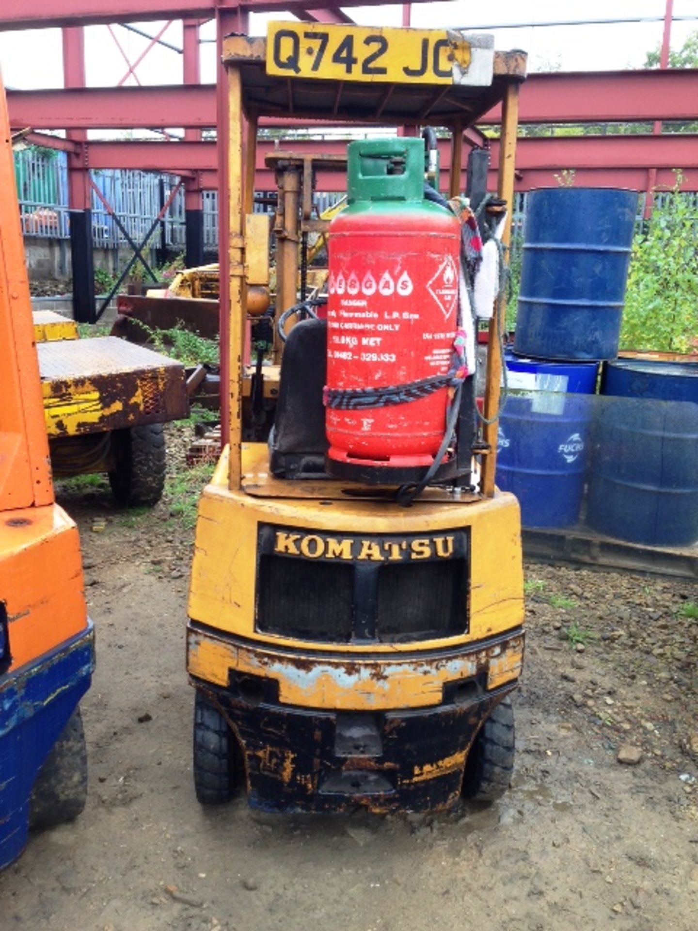 KOMATSU FG09-2 LPG - VIN: 15426 - 3,269 Hours - Duplex Forklift, 3M Lift, 2M Closed, With SMC Bale - Image 2 of 4