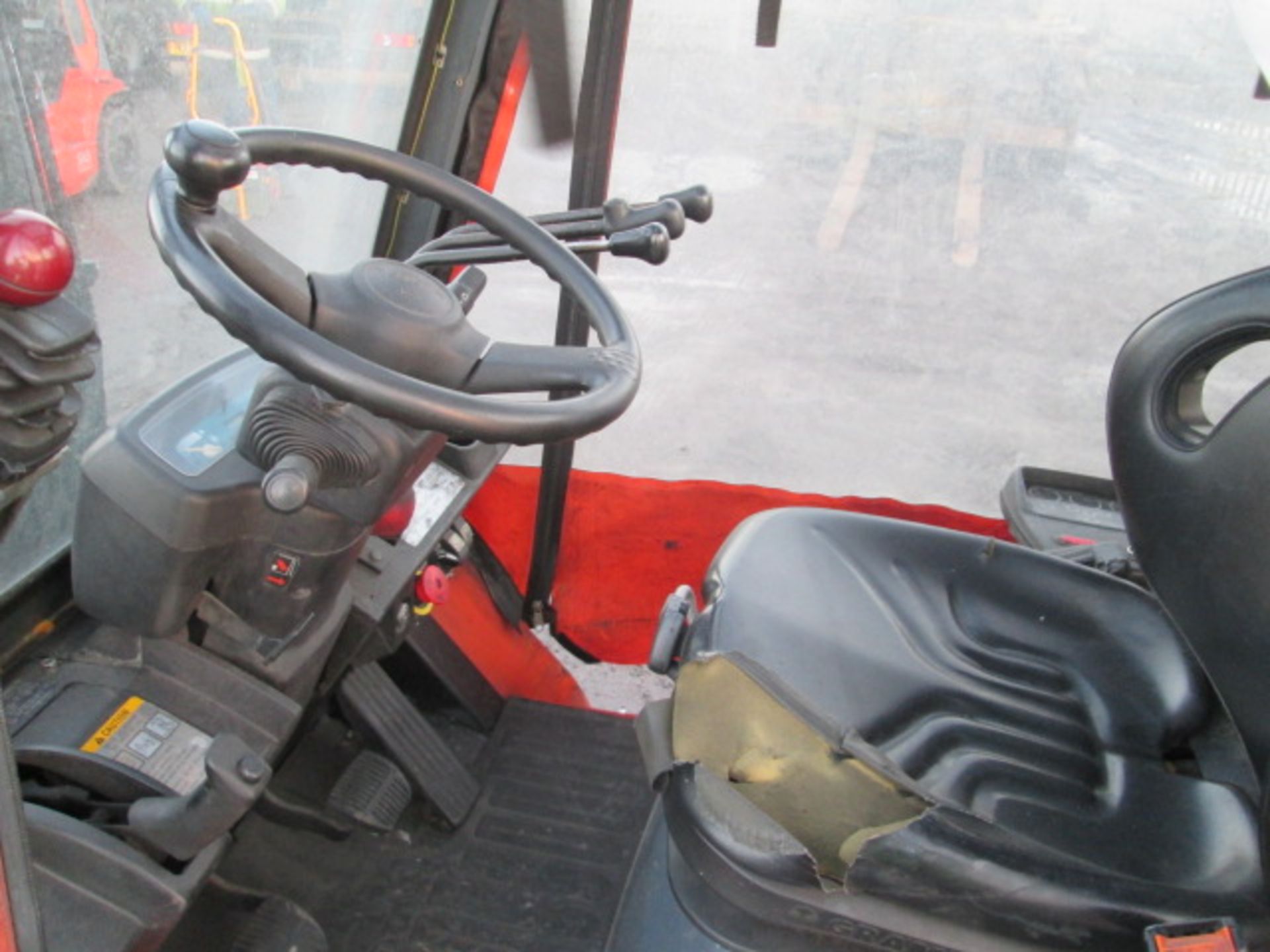 TOYOTA FDF25 Diesel - VIN: 607FDF25E16114 - Year: 2004 - N/A Hours - Triplex Forklift, **NON - Image 5 of 6