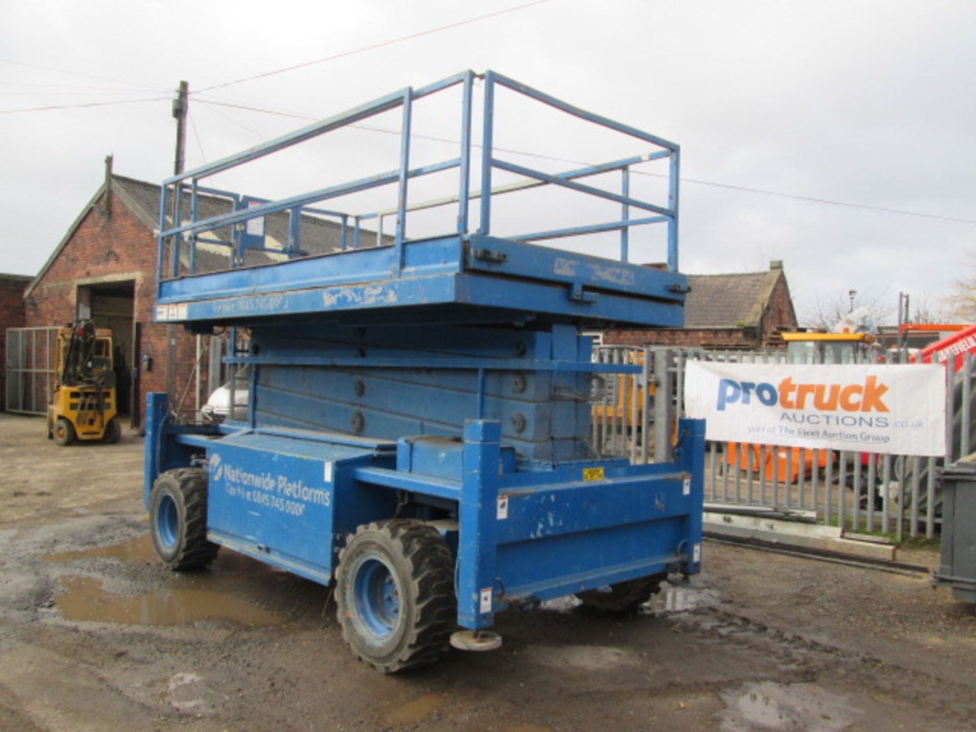 LIFTLUX SL172.24 D4WDS Diesel - Year: 2001 - 3,721 Hours - Scissor Lift, 10Ton, 17.2M Working