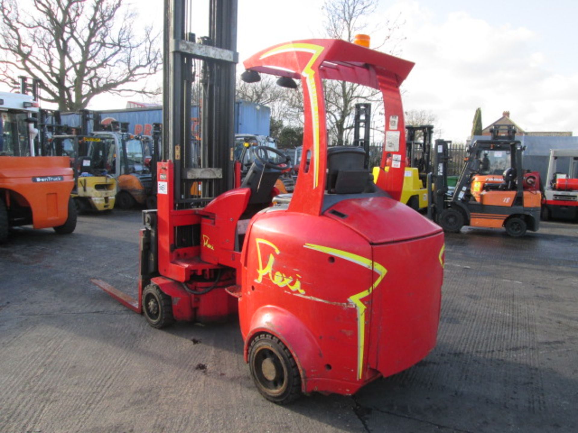FLEXI NARROW ISLE G3 Electric - VIN: 053297 - Year: 2005 - 9,893 Hours - Articulated Forklift, - Image 5 of 7
