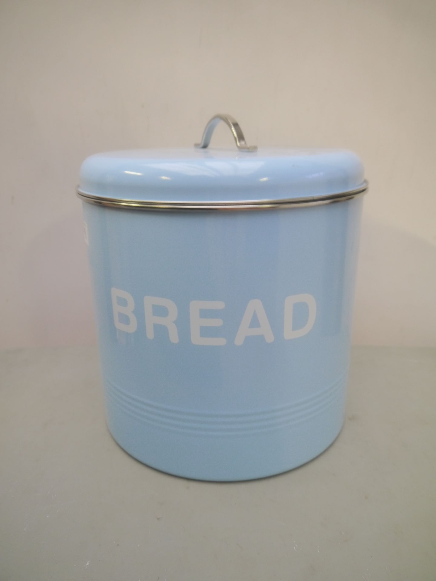 Blue Round Bread Bin.