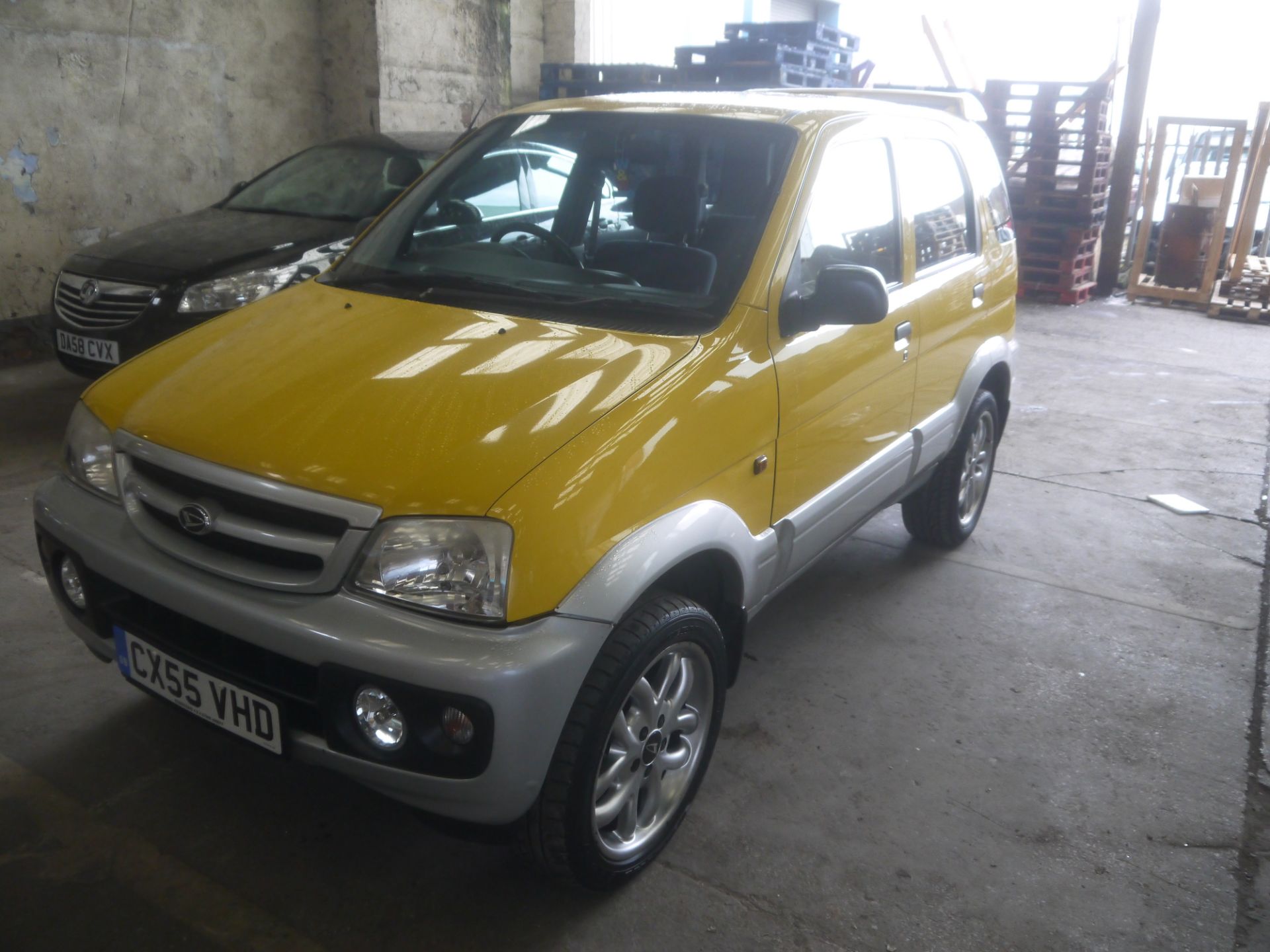 55 plate Daihatsu Terios Sport, 1.3ltr with a Automatic gearbox, 157,265 miles (unchecked), MOT - Image 4 of 10