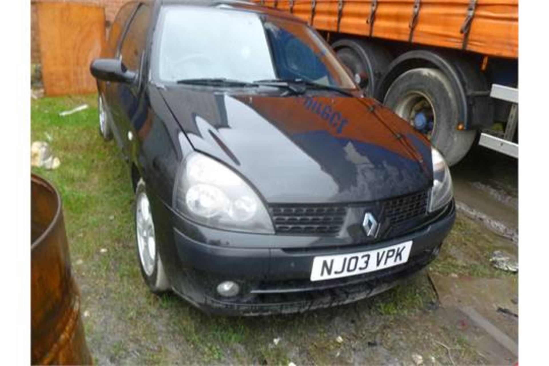 03 plate Renault Clio Dynamique 16v 1.1, 78,678 mi - Image 2 of 6