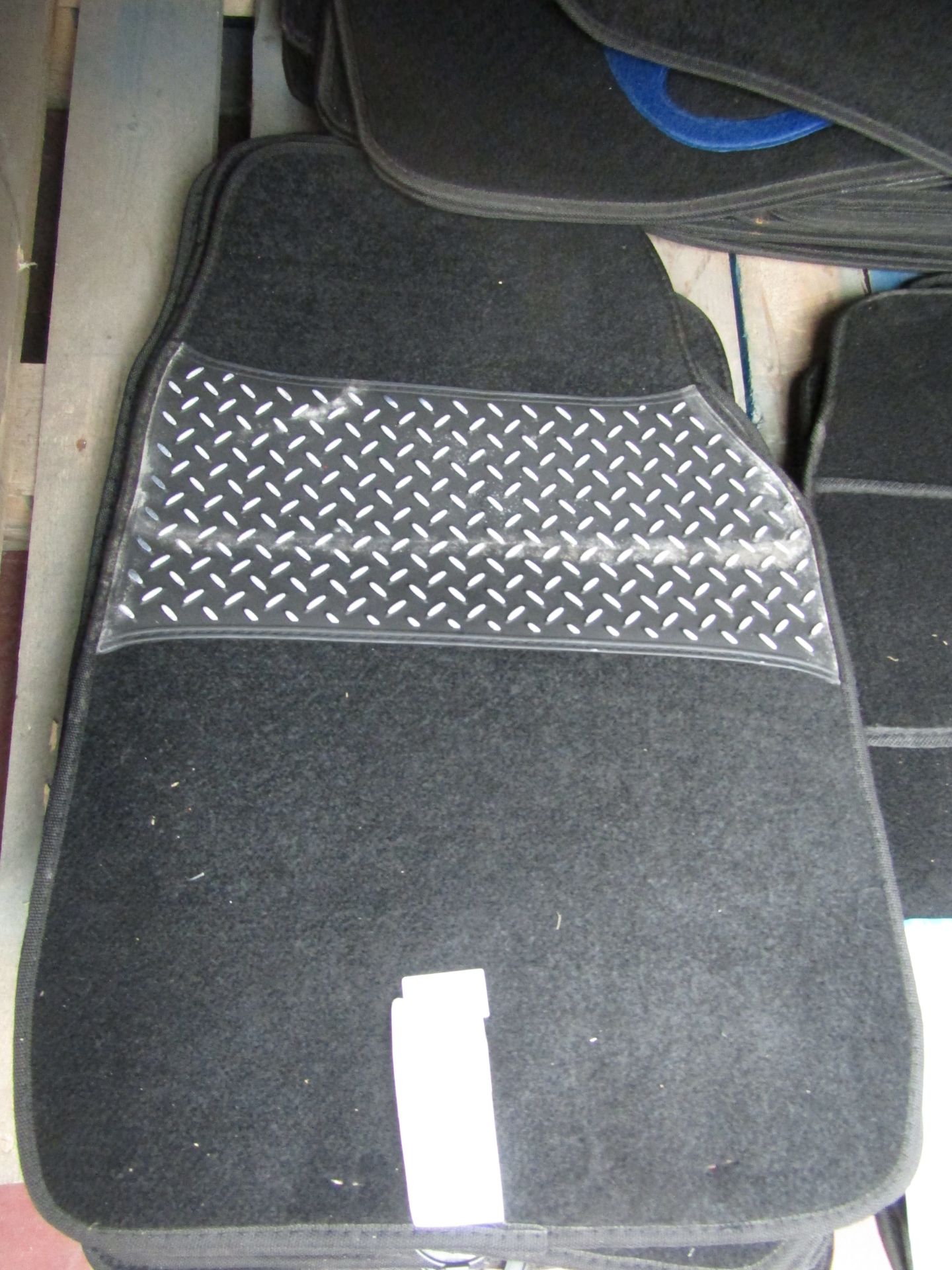 full set of 4 Streetwise Universal Upholstered car mats with rubber heel patch, new