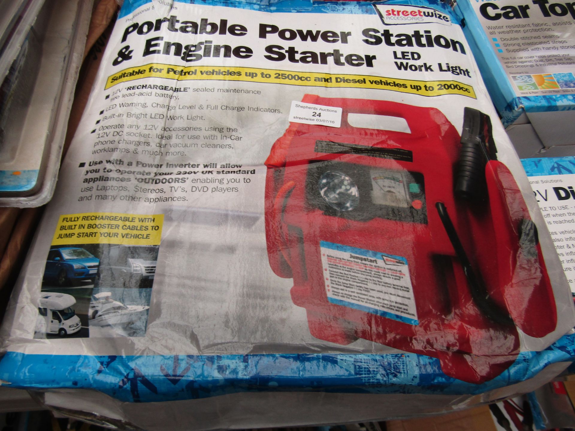 Streetwise Portable Power station and engine starter, with box, new, packaging has been wet at