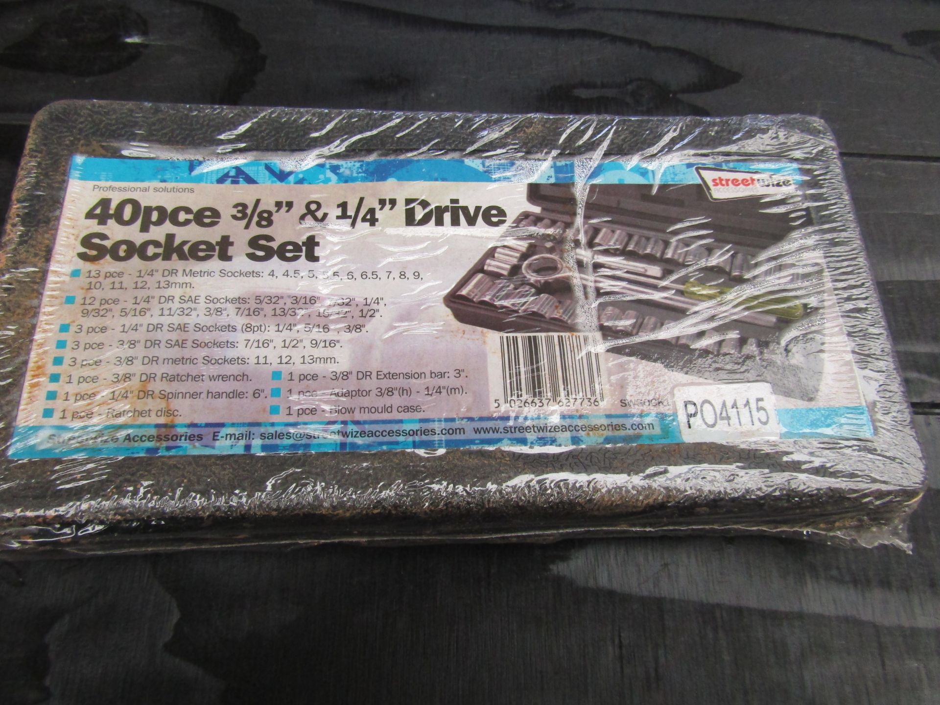 Streetwise 40 piece 3/8 & 1/4 drive Socket set, still sealed but has been wet at some point