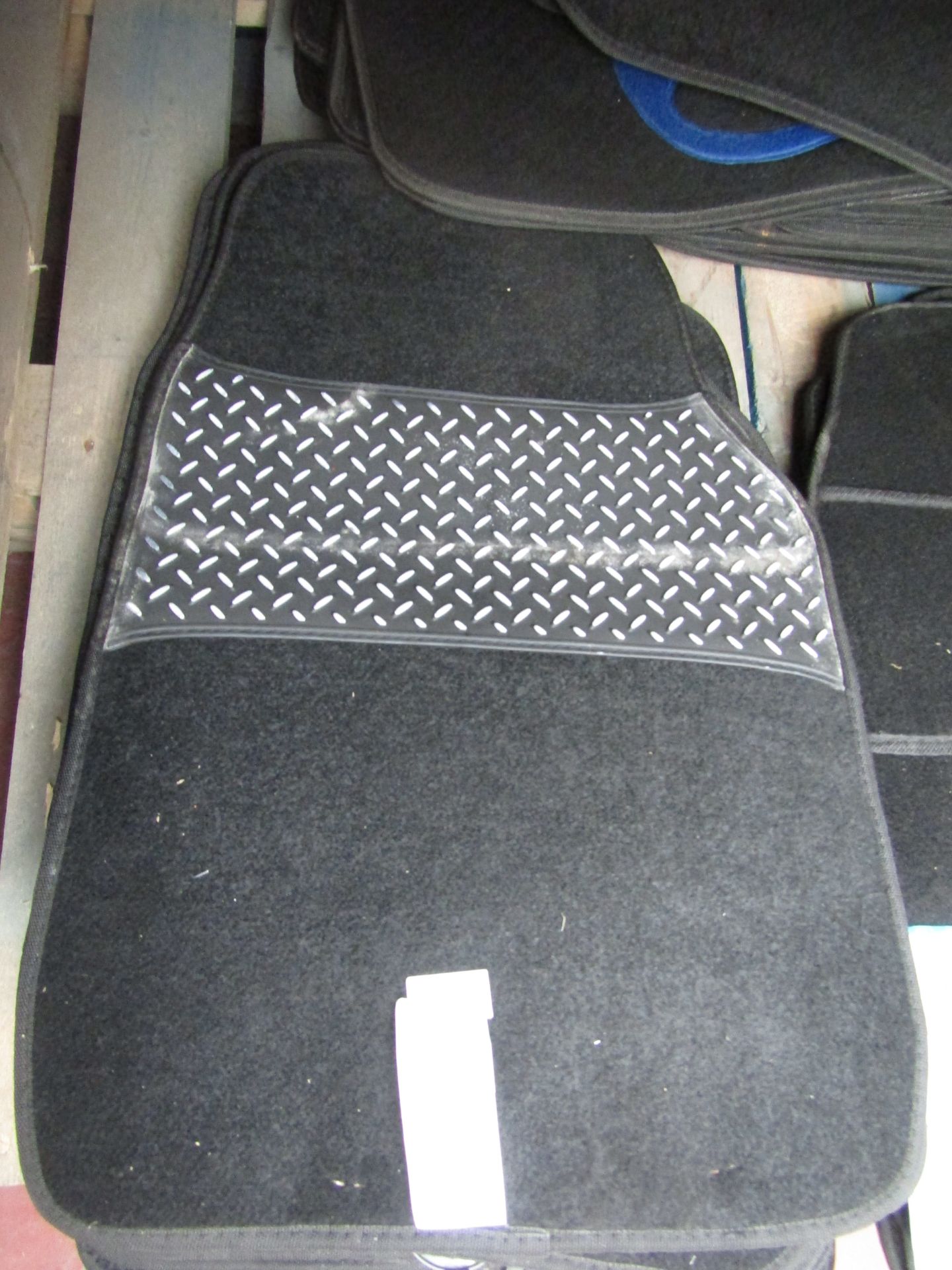 full set of 4 Streetwise Universal Upholstered car mats with rubber heel patch, new